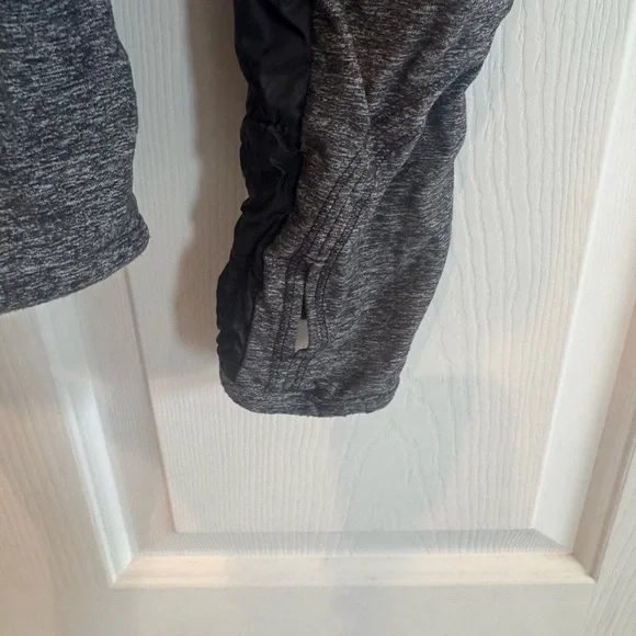 Lululemon Insulator Winter Puffer Pullover Running Coat Jacket Size 8 - Picture 7 of 7